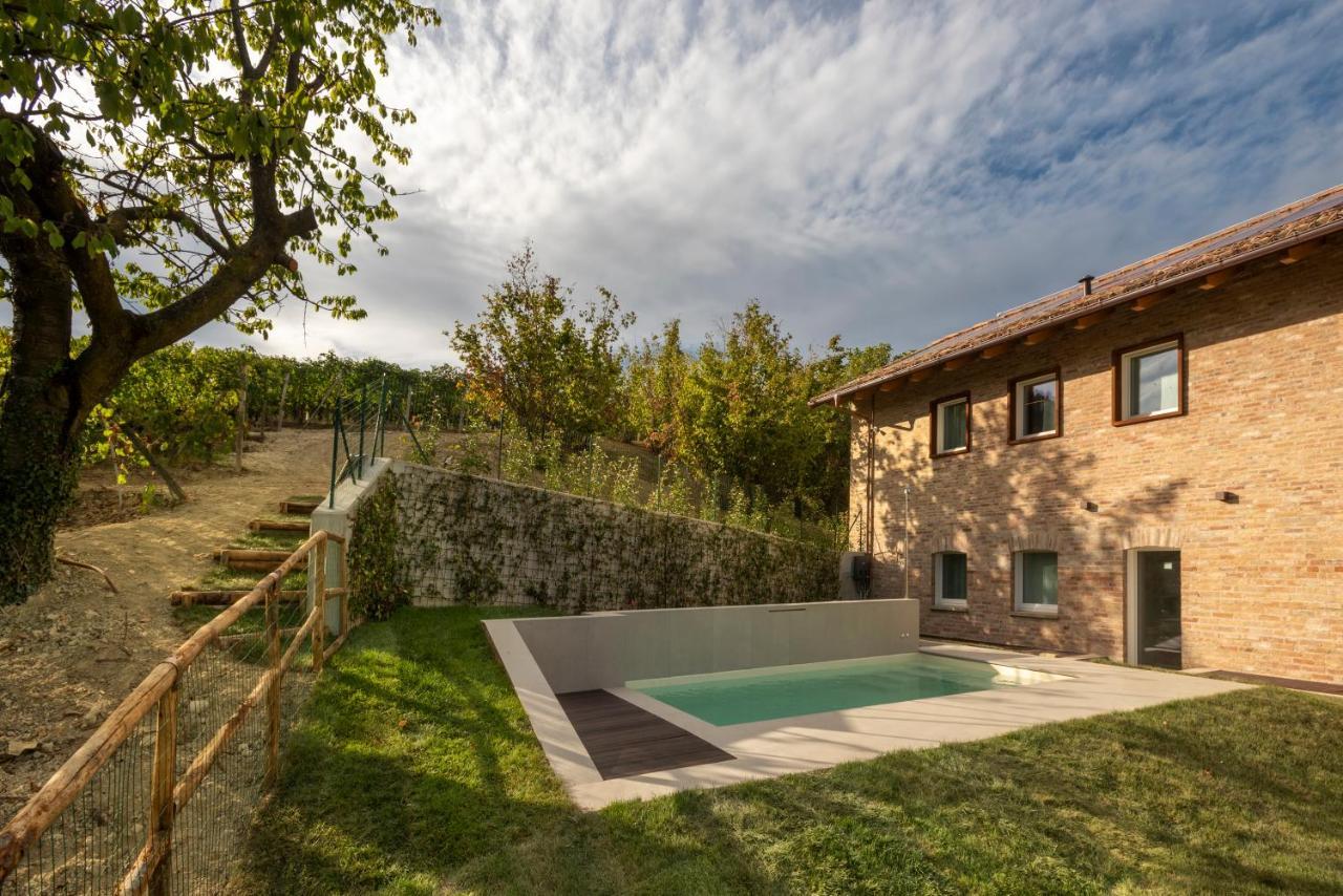 Borgo Roggeri - Country House Nelle Langhe La Morra Exterior foto